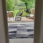 Danube Lupa Island Home-close To Budapest Casa de Férias *