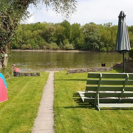 Holiday home Danube Lupa Island Home-close To Budapest