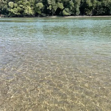 Danube Lupa Island Home-close To Budapest Budakalász