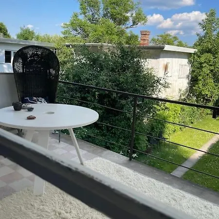 Danube Lupa Island Home-close To Budapest Prázdninový dům
